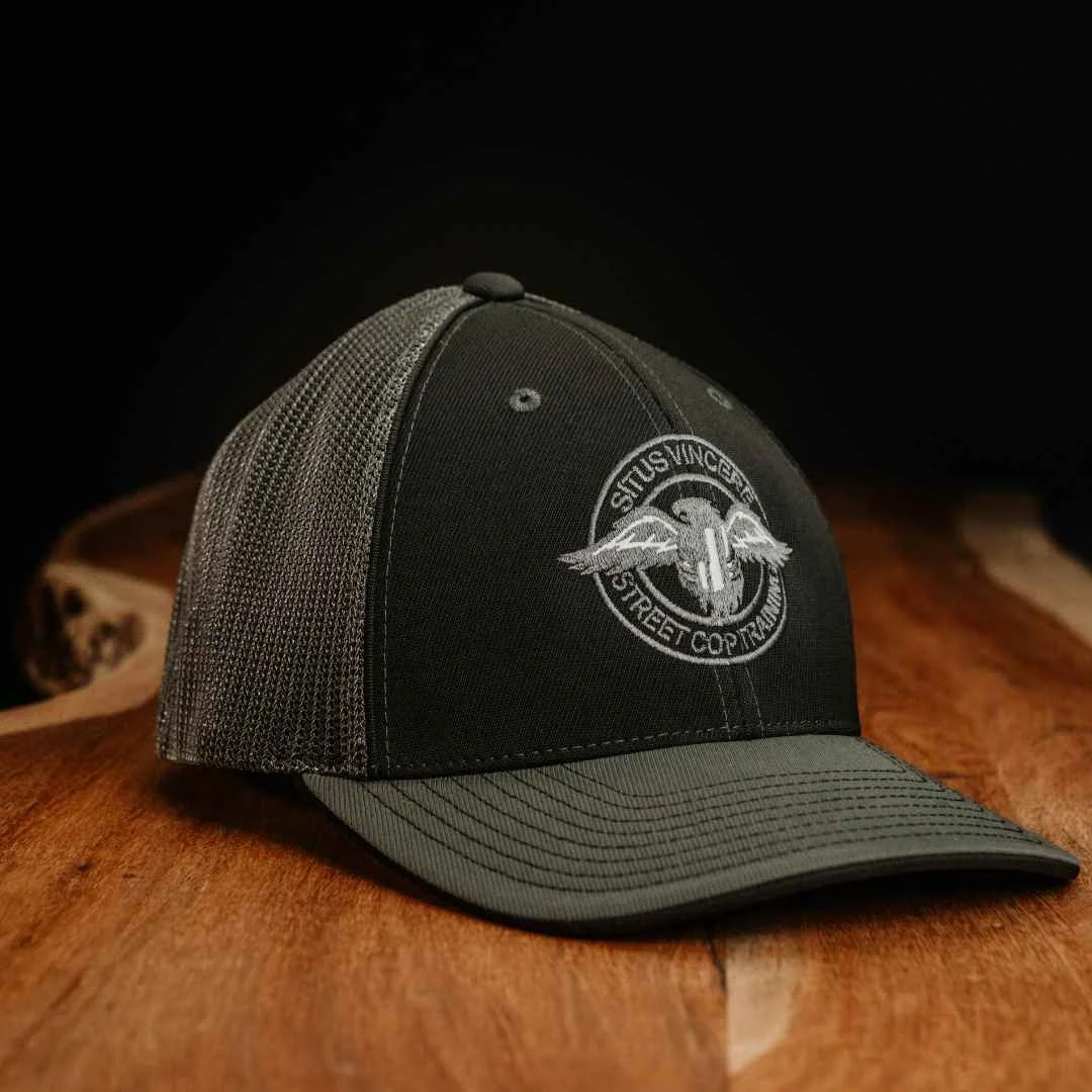 The Eagle Youth Flexfit- Black/Gray